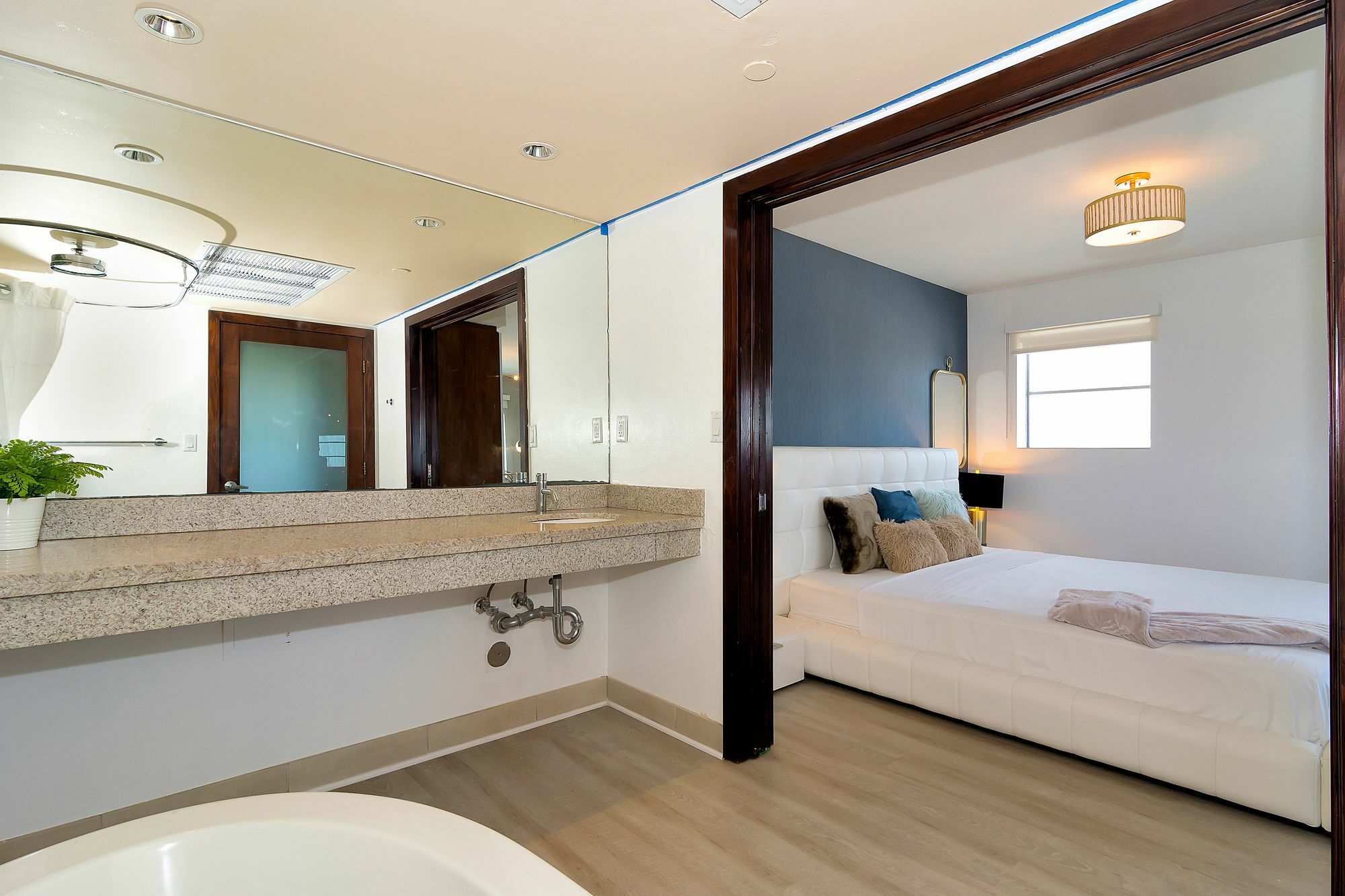 Hotel On Ocean By Sunnyside Retreats (adults Only)
